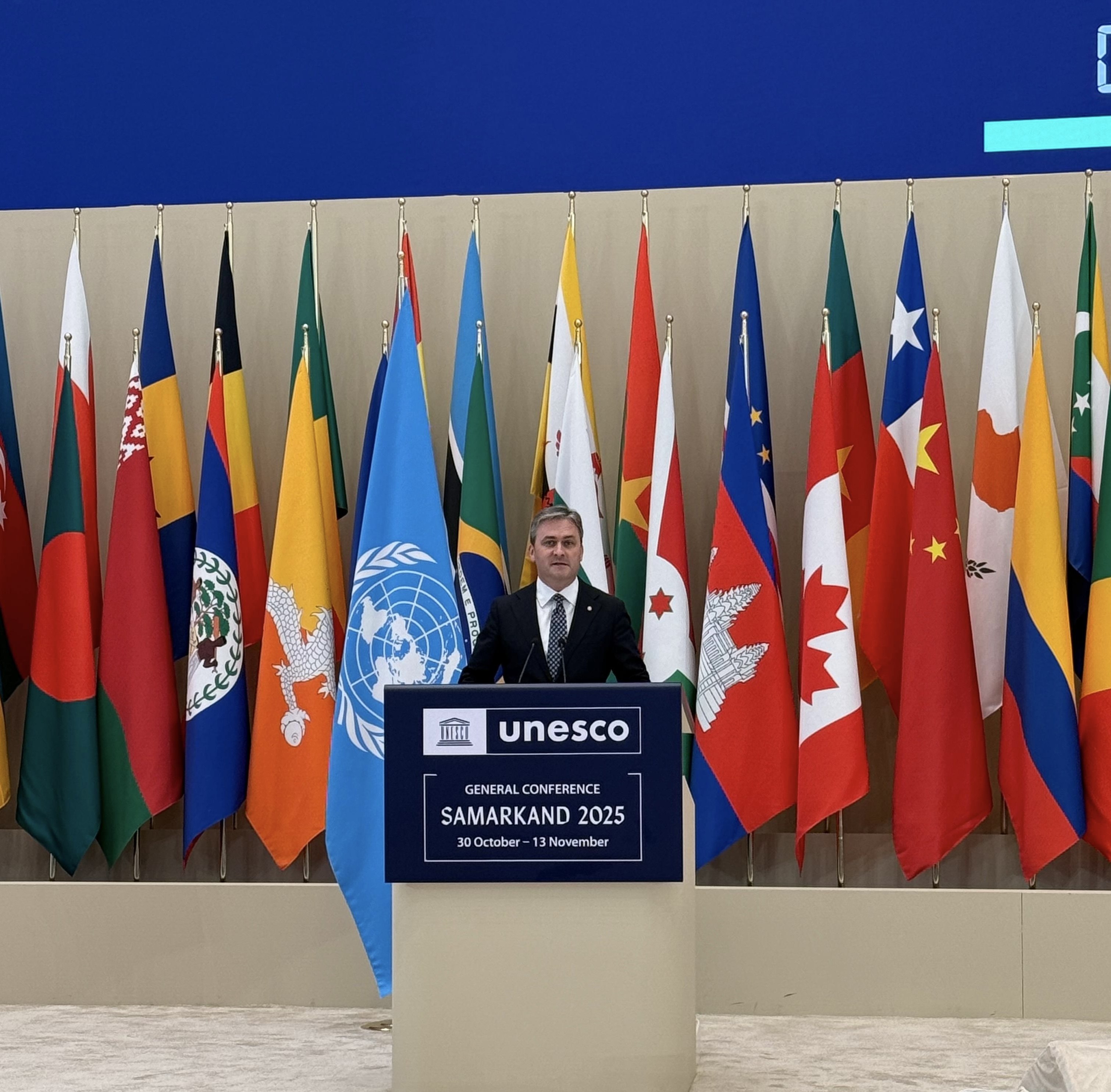 Министар културе Никола Селаковић на Генералној конференцији УНЕСКО у Самарканду: Србија остаје посвећена очувању културног наслеђа и јачању међународне сарадње Министар културе Никола Селаковић на Генералној конференцији УНЕСКО у Самарканду: Србија остаје посвећена очувању културног наслеђа и јачању међународне сарадње
