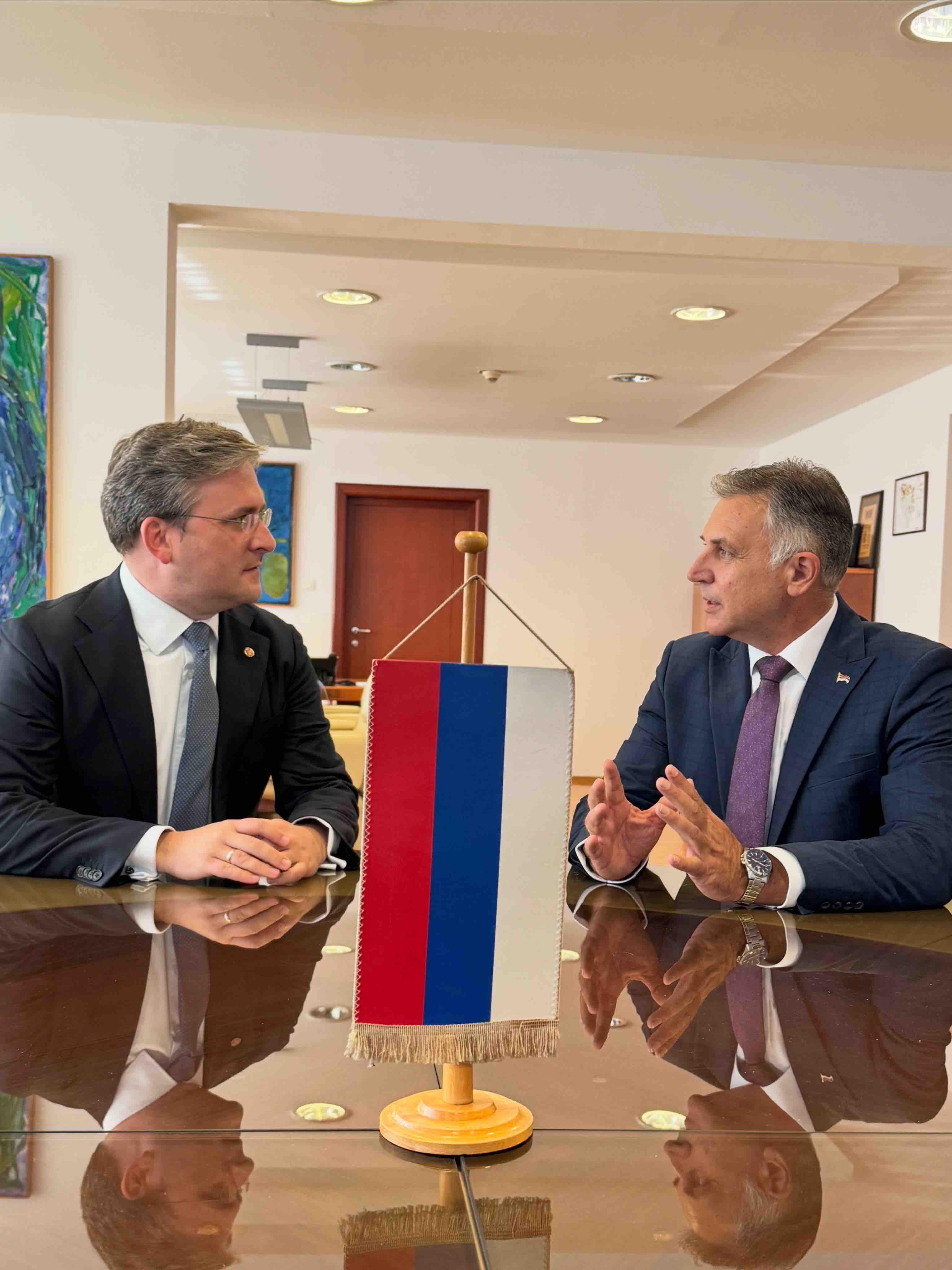 Селаковић са министром просвјете и културе Републике Српске 