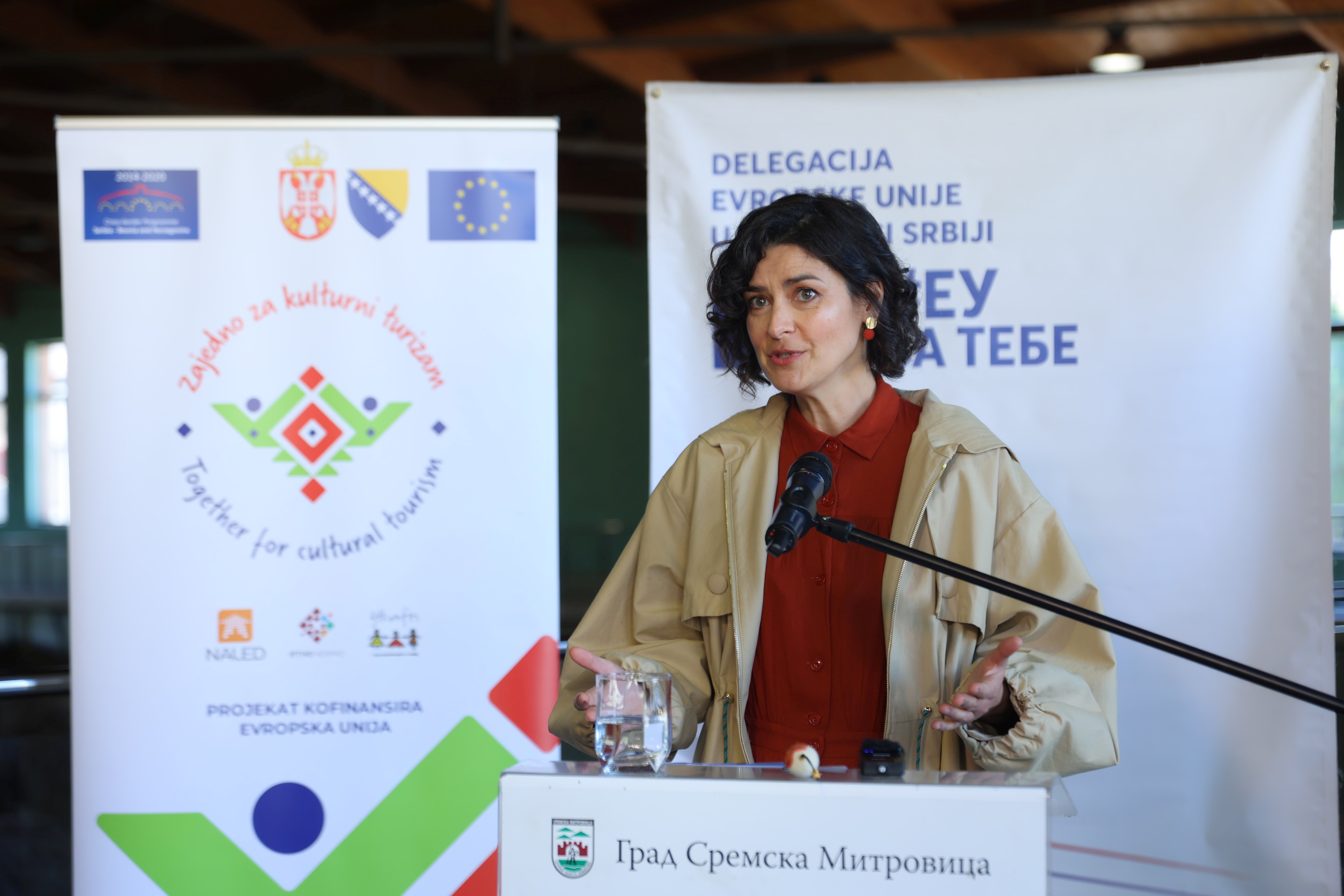 Гојковић на Првој регионалној колонији пустовања вуне: Омаж народном стваралаштву и подстицај оснаживању жена