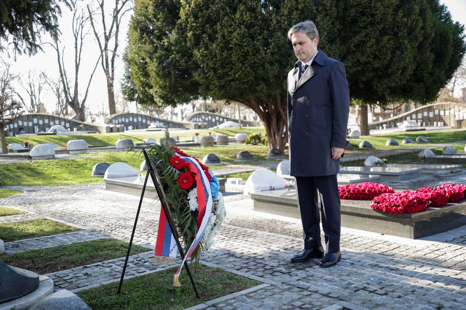 Selaković položio venac na grob Ive Andrića